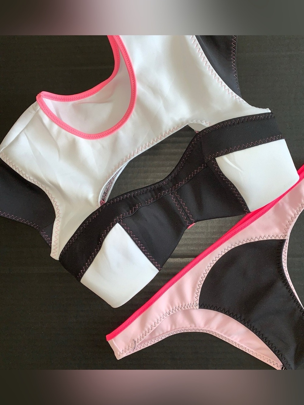 NWT VICTORIA’S SECRET NEOPRENE BIKINI TOP